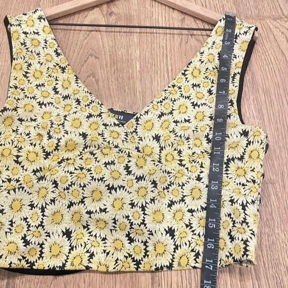 New Maeve Anthropologie Button Side Top Size Large Yellow & Black Daisy Print - Picture 11 of 11